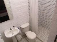 Twin Room with Private Bathroom