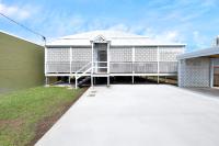 CBD Holiday Home - B&B Mackay