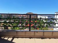 Apartament 2 camere parcare gratuita Autostrada A1 - Chambres d'hôtes Bucarest