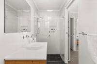 The Quay To Sussex - B&B Sussex Inlet