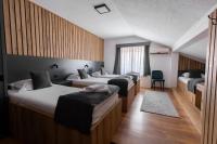 Classic Quadruple Room