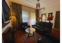 Apartamento de 2 dormitorios con vistas al jardín