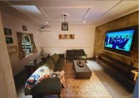 Estudio con vistas al jardín