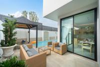 Wanila Villa Bangtao Beach New Luxury Modern Pool Villa Laguna Phuket 350m to EDC - Chambres d'hôtes Thalang