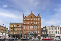 4 Bed Penthouse in Shoreditch - B&B London