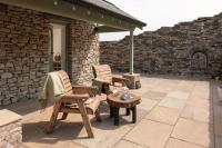 Ellenboro House, Cosy Sleeps 2, Near Cartmel - B&B Grange-over-Sands