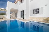 BEAUTIFUL VILLA - 4 bedrooms, heated pool, 2 priv car park places, fibre net, PS5, tv channels - B&B Adeje