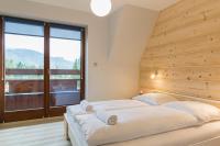 Apartment mit Balkon
