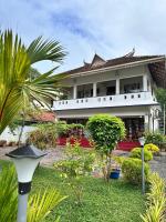 4elementis beach homestay - B&B Mararikulam