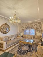 Appartement met 2 Slaapkamers en Uitzicht op Zee