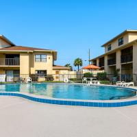 Welcome to Oasis #21 Your Coastal Retreat in Daytona Beach Shores-Walk To The Beach - B&B Daytona Beach Shores