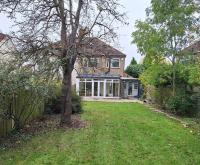 Cosy & Comfortable 3 Bed House, Office & Driveway - Bed and Breakfast Londen