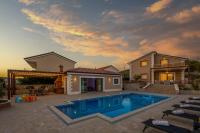 Villa Vilani Spa & Pool - Happy Rentals - B&B Crikvenica