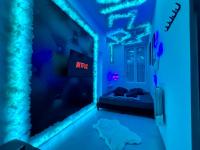 Cocon magic-Jacuzzi & Netflix - B&B Villeurbanne
