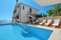Seaside apartments with a swimming pool Seget Vranjica, Trogir - 4284 - Ferienwohnung Seget Donji