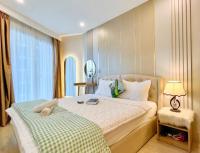 Two-Bedroom Apartment with Balcony and Terrace