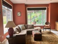 1 BR in a Lakeview House Near Redmond DT - B&B Sammamish