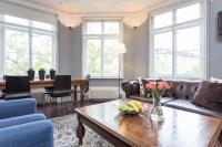 Large West End Apartment Soho - Ferienwohnung London