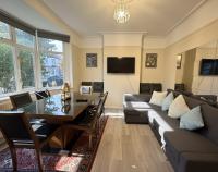 East Ham House - B&B London