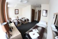 Chambre Triple avec Salle de Bains Privative