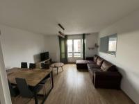 Appartement spacieux 4 personnes sixième - Ferienwohnung Charleville-Mézières