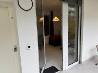 Studiowohnung und Zimmer, Basel-Stadt, Cozy studio with private terrace and direct access, close to Basel city center - B&B Basel