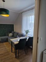 Domek pod świerkami - Ferienwohnung Bad Kudowa