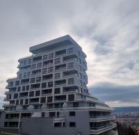 GLAMOUR VOX Private Jacuzzi - B&B Cluj-Napoca