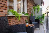 Tiburtina Flat - 600m to Metro B, Terrace, A-C - Chambres d’hôtes Rome