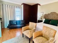 Queen Room - Disability Access