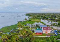 Celestiah Lakeshore Kochi by VOYE HOMES - Peaceful Backwater Stay in Kumbalangi - Chambres d'hôtes Kochi