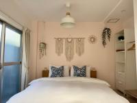 Wi-FiDeskSta 5min711 1min2BR2WCWash&DryTV - B&B Osaka