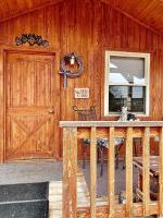 Romantic and Rustic Cabin Rental for Couples in Bitterroot Valley, Montana - B&B Corvallis