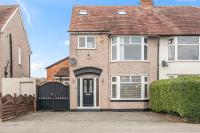 Awesome Coventry Home for Business Contractors and Suitable for families with Free Parking 14mins from NEC - B&B Coventry