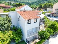 Fly Up Mediterranean Apartments - B&B Gradac