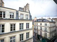 Marais-Pletzl, rue des Rosiers - B&B Paris