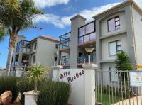 36 Villa Pirogue - Home away from home - B&B Hartenbos