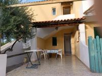 Two-Bedroom Apartment with Balcony and Sea View