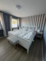 Appartamento con 2 Camere da Letto e Vista Giardino