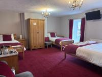 Camera Familiare con Bagno Privato