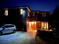 Modern Sunny & Comfy Rooms with Ultra-Fast Fibre & Free Parking - Chambres d'hôtes Auckland