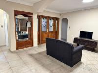 Gran Casa Amplia Ituzaingo Centro Familiar Excelente - B&B Ituzaingó