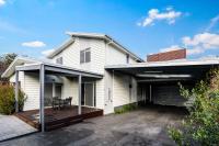 High on Kenneth - B&B Inverloch