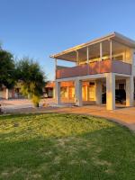 Archy's on the Lake - B&B Burrill Lake