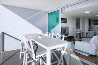 Fall in Love with Waterfront Resort-style Living - B&B Brisbane