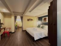 Camera Familiare con Balcone