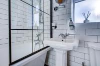 3 bedroom house in South Ockendon, Essex - Chambres d’hôtes South Ockendon