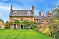 Finest Retreats - Morley House - B&B Lechlade