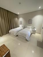 Two-Bedroom Deluxe Apartment with Ocean View