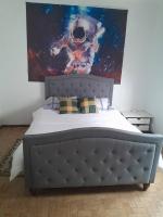 Lisbon Private Room near airport - B&B Lisbon